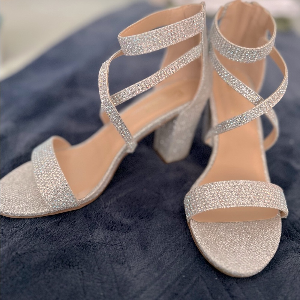 Brand new sexy Rhinestone Crystal Chunky Heel Womens Dressy Ankle Strap Shoe